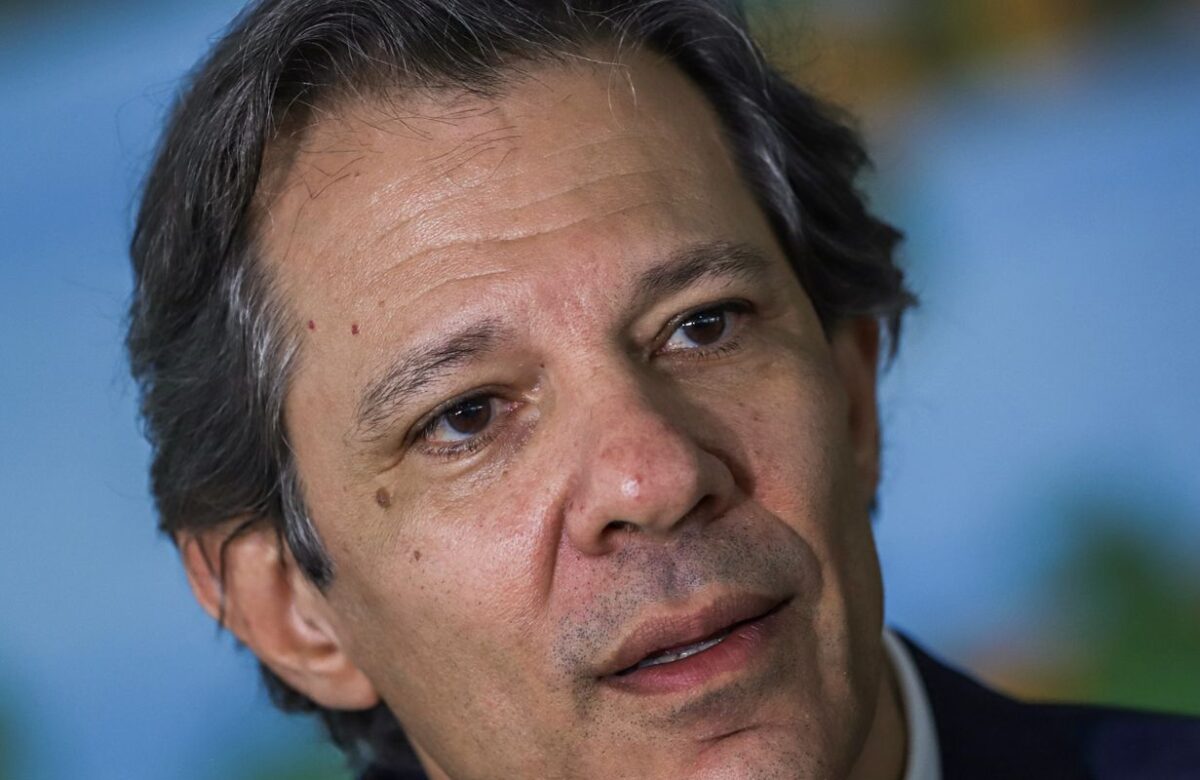 Esforço do segundo semestre permitirá cumprir meta fiscal, diz Haddad