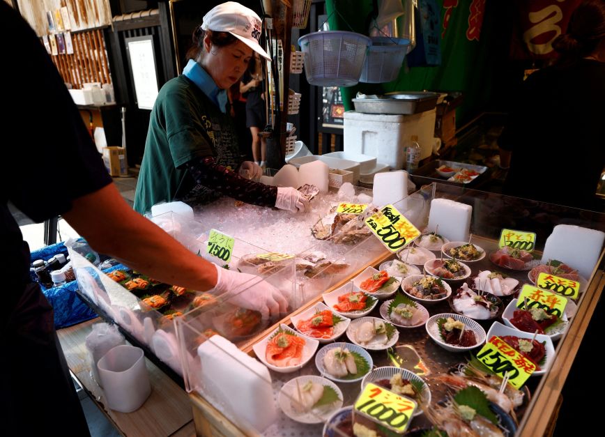 Japão melhora avaliação da economia pela 1ª vez em 15 meses