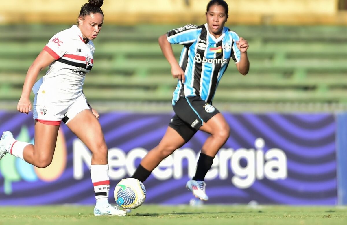 São Paulo empata com Grêmio e chega à semi do Brasileiro Feminino