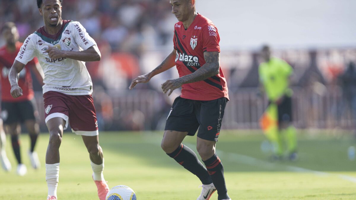 Atlético Goianiense tem gol anulado, mas Janderson marca e Dragão vence o Fluminense