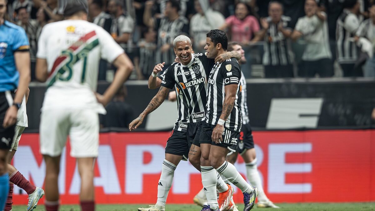 Atlético-MG vence Fluminense com Deyverson predestinado e vai à semi da Libertadores