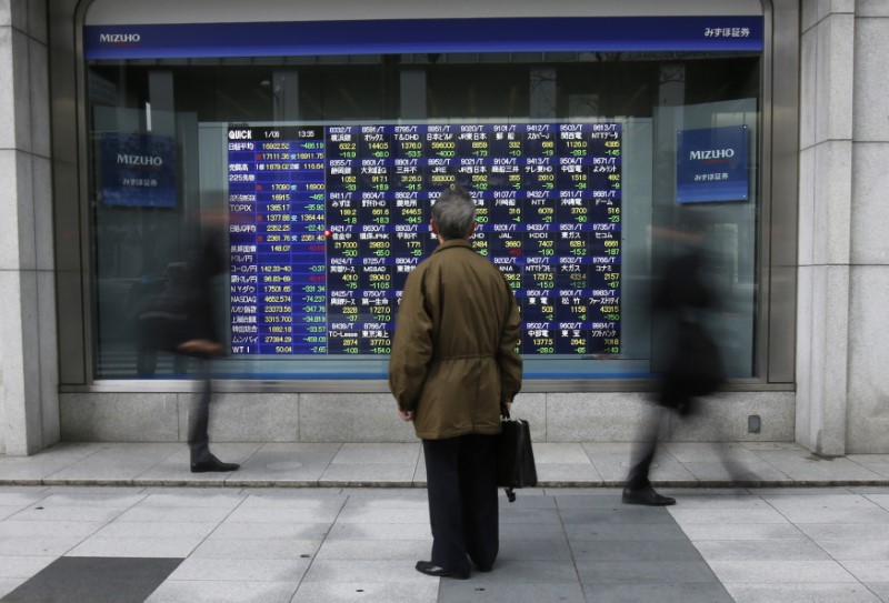 Bolsas asiáticas fecham em queda e Tóquio tem perda, após BoJ sinalizar aperto