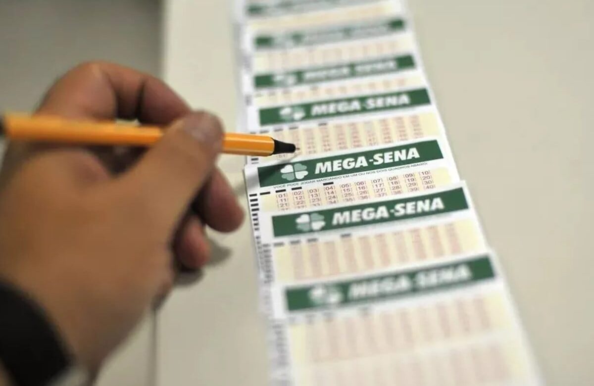 Cem apostas em Goiás fazem a quadra da Mega-Sena que acumulou em R$ 10 milhões