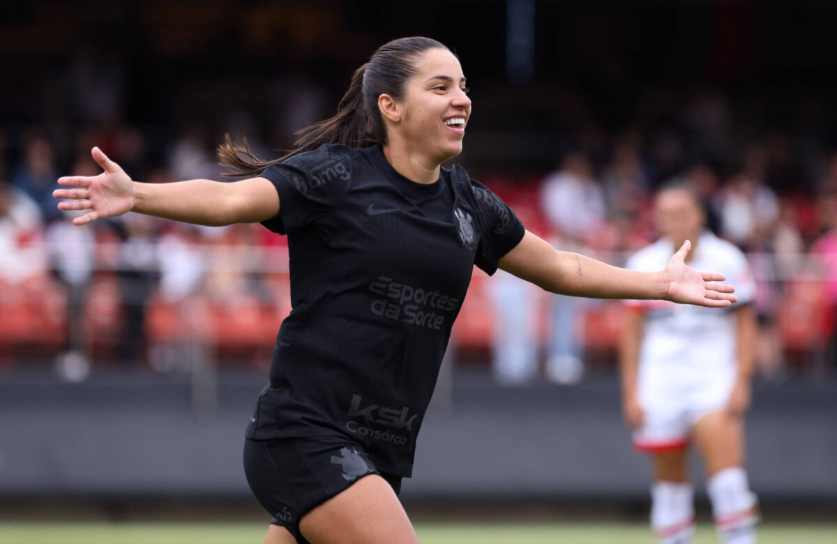 Corinthians vence São Paulo por 3 a 1 no futebol feminino - 15/09/2024 - Esporte