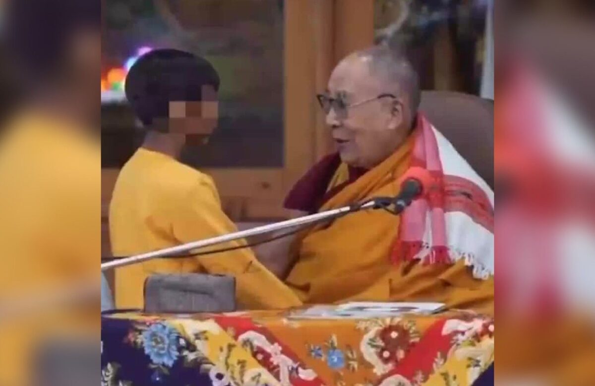 Dalai Lama pede desculpas após vídeo pedindo a criança para “chupar“ sua língua provocar protestos