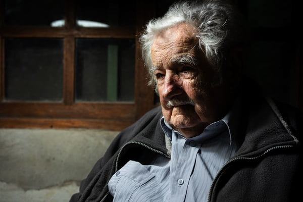 Em tratamento contra o câncer, uruguaio Mujica passa por cirurgia