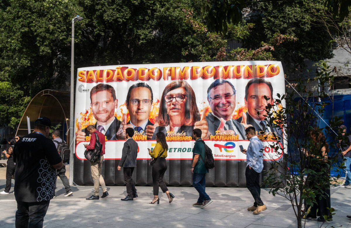 Evento de petroleiras é alvo de protesto no Rio – 23/09/2024 – Ambiente