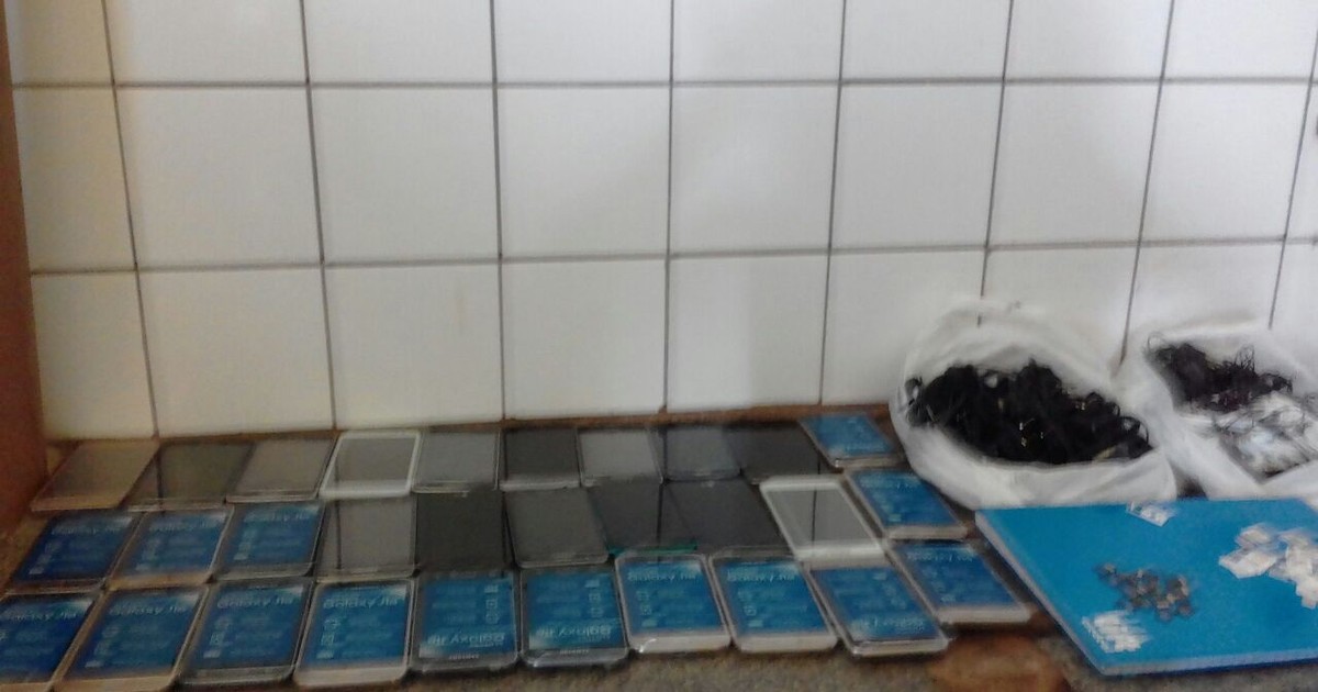 G1 – Agente carcerário é flagrado com 40 celulares quando chegava na CPP