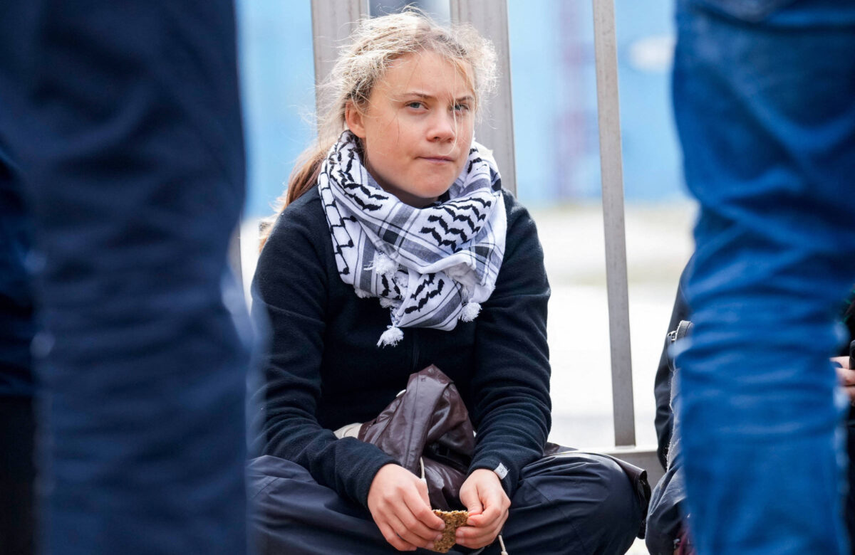 Greta Thunberg é presa em protesto contra guerra em Gaza - 04/09/2024 - Mundo