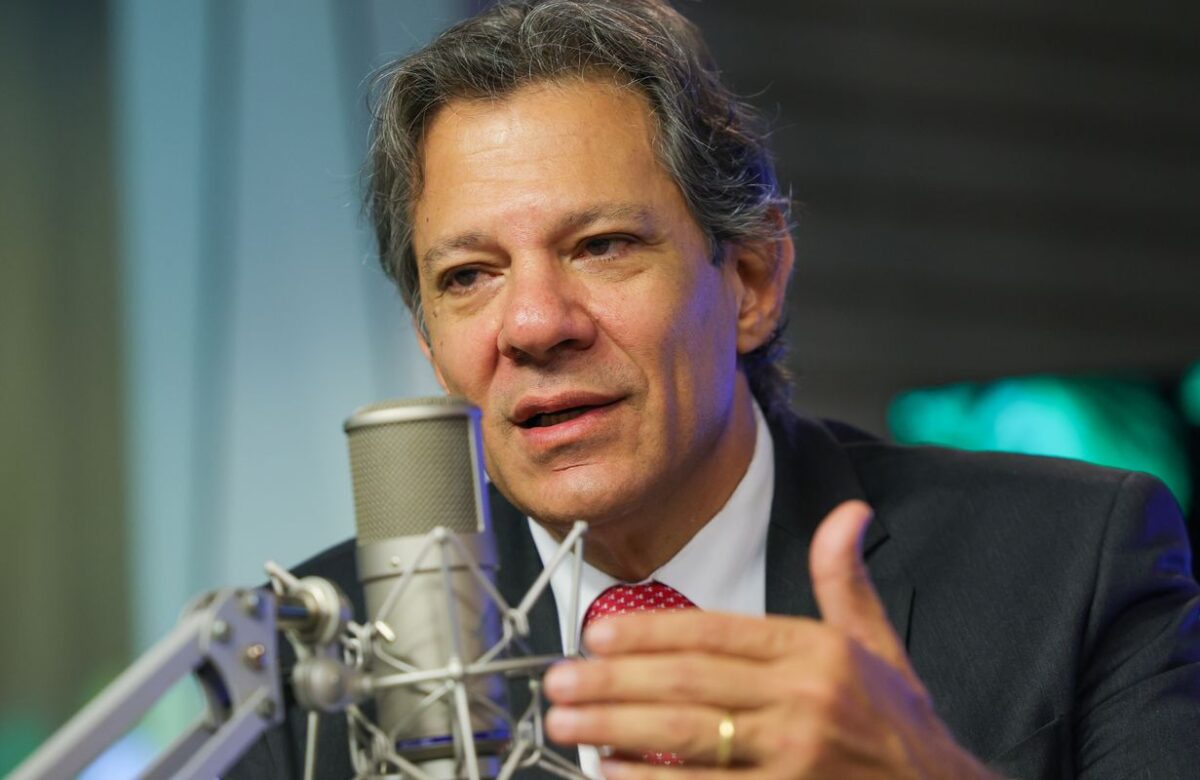 Haddad celebra reoneração da folha: “custou mais de R$ 200 bilhões”