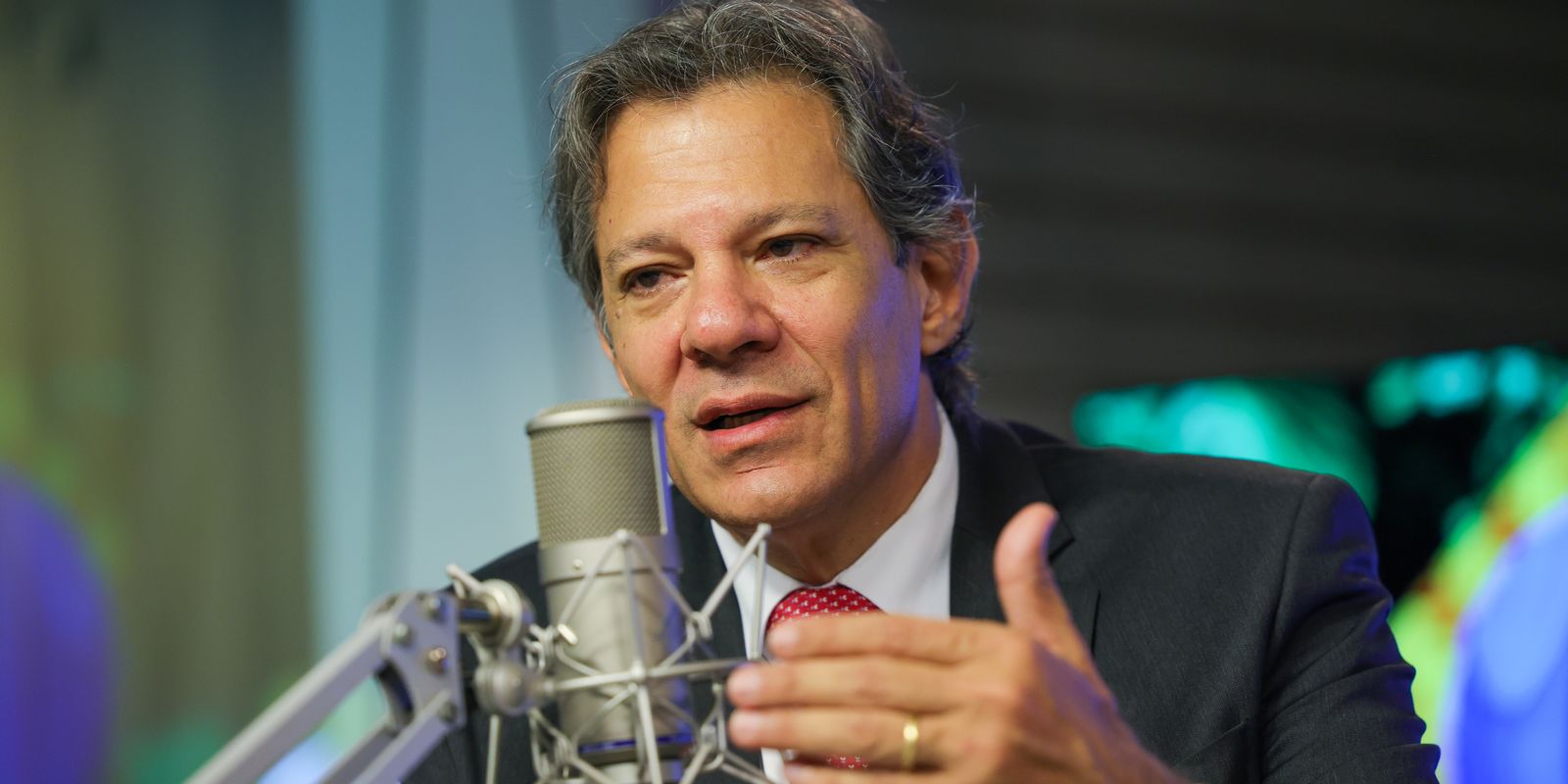 Haddad celebra reoneração da folha: “custou mais de R$ 200 bilhões”