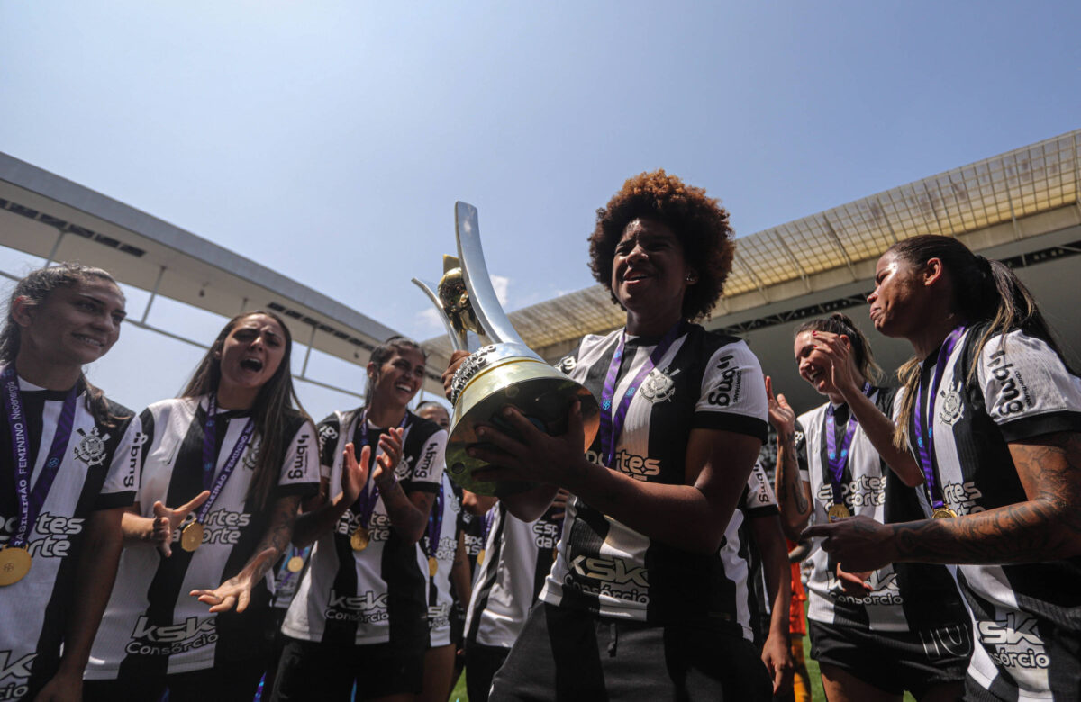 Hegemonia do Corinthians no feminino tem elenco e torcida – 23/09/2024 – Esporte