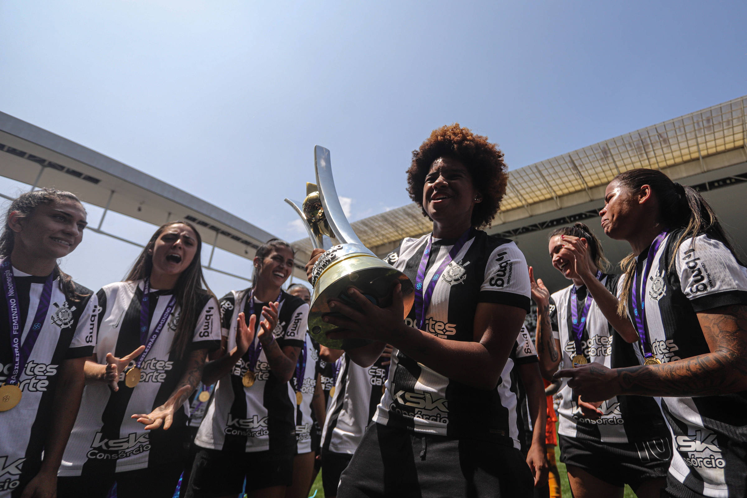 Hegemonia do Corinthians no feminino tem elenco e torcida – 23/09/2024 – Esporte