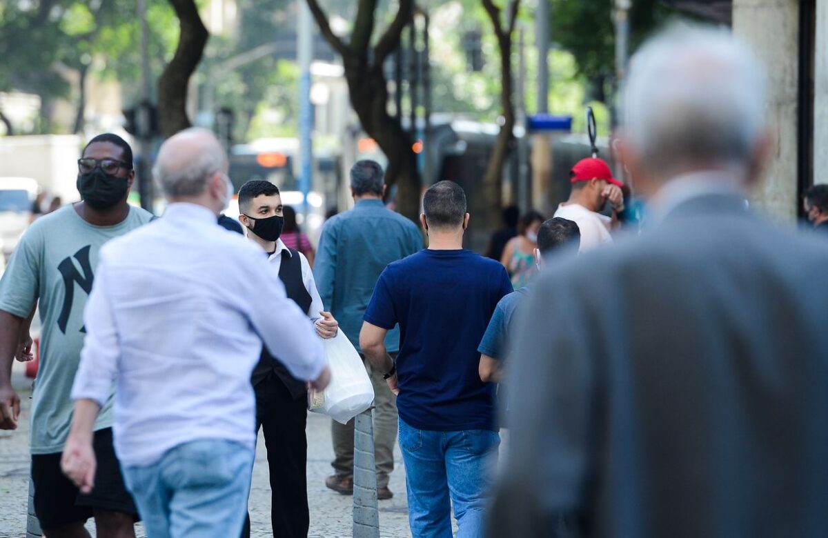 InfoGripe indica aumento de síndromes respiratórias por covid-19