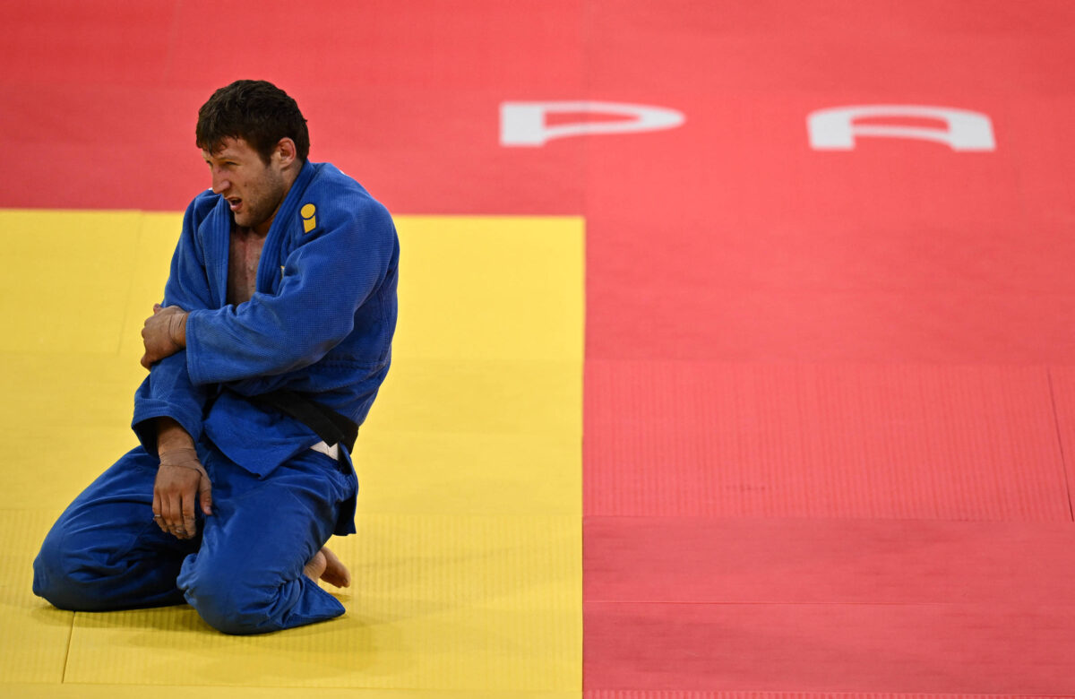 Judoca é suspenso por cinco meses por fazer sinal da cruz – 18/09/2024 – Esporte