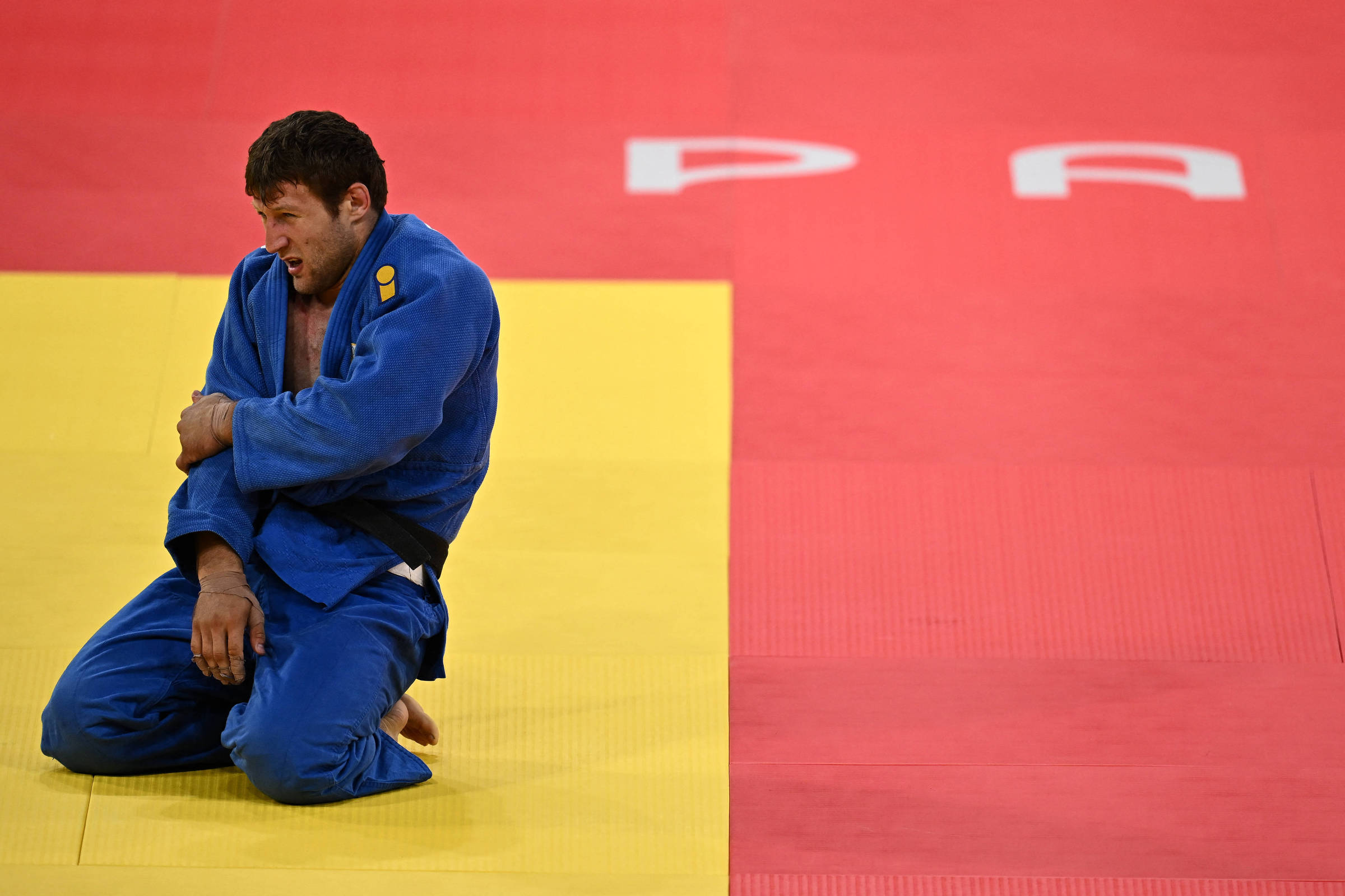 Judoca é suspenso por cinco meses por fazer sinal da cruz – 18/09/2024 – Esporte