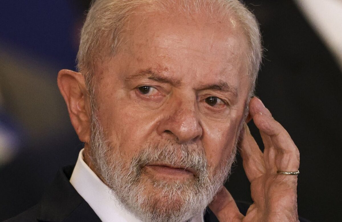 Lula anuncia repactuação do desastre em Mariana para outubro