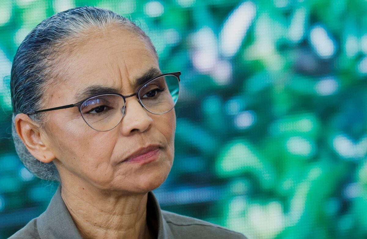 Mais da metade do território nacional está em combustão, diz Marina Silva à CNN