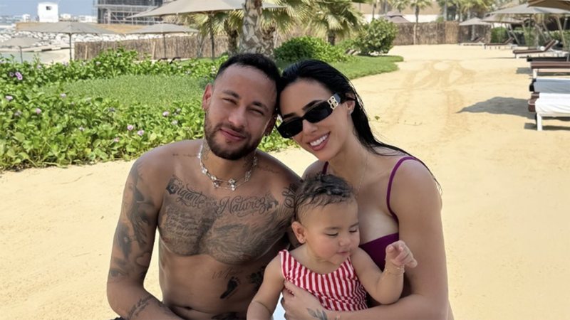 Neymar Jr causa alvoroço em passeio com Mavie e Bruna Biancardi