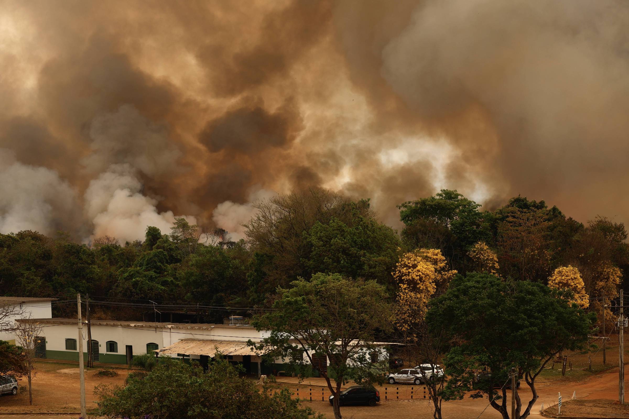 Governo quer 9 anos de prisão para quem causar incêndios – 25/09/2024 – Cotidiano