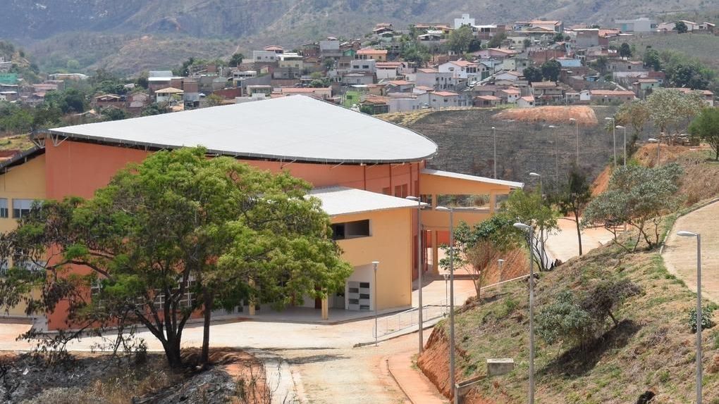 O que significa emancipar um campus universitário? Câmara debate mudança em MG