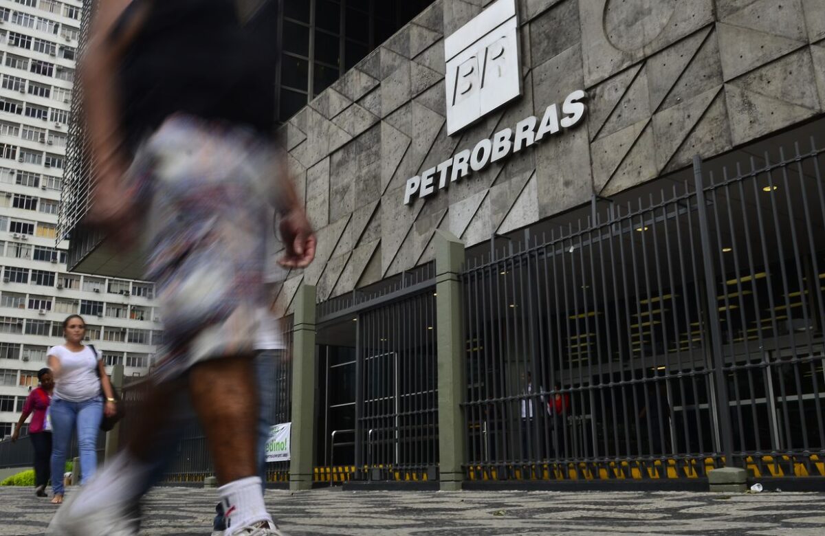 Petrobras tem novo recorde no processamento de petróleo do pré-sal