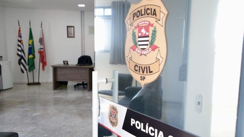 Polícia Civil abre inquérito para investigar lesão e injúria de Datena contra Marçal