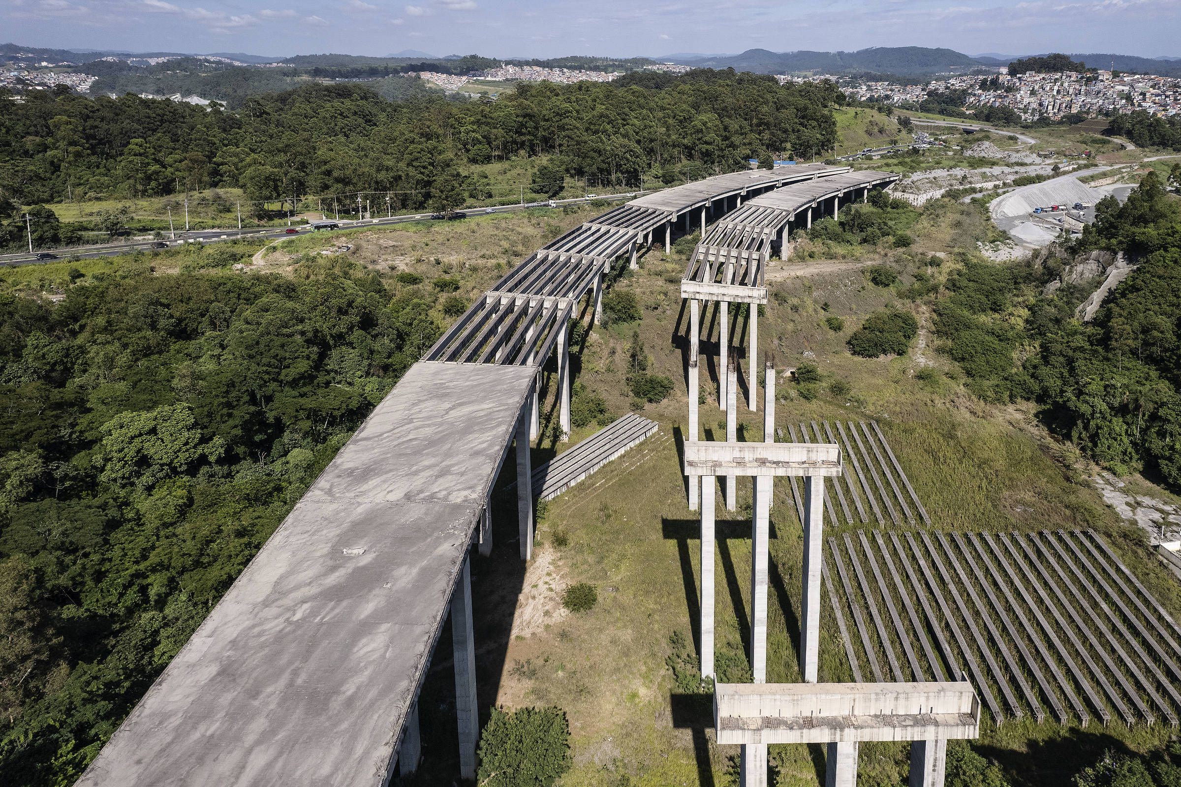 Por que há tantas obras inacabadas em nosso país? – 08/09/2024 – Marcus Melo