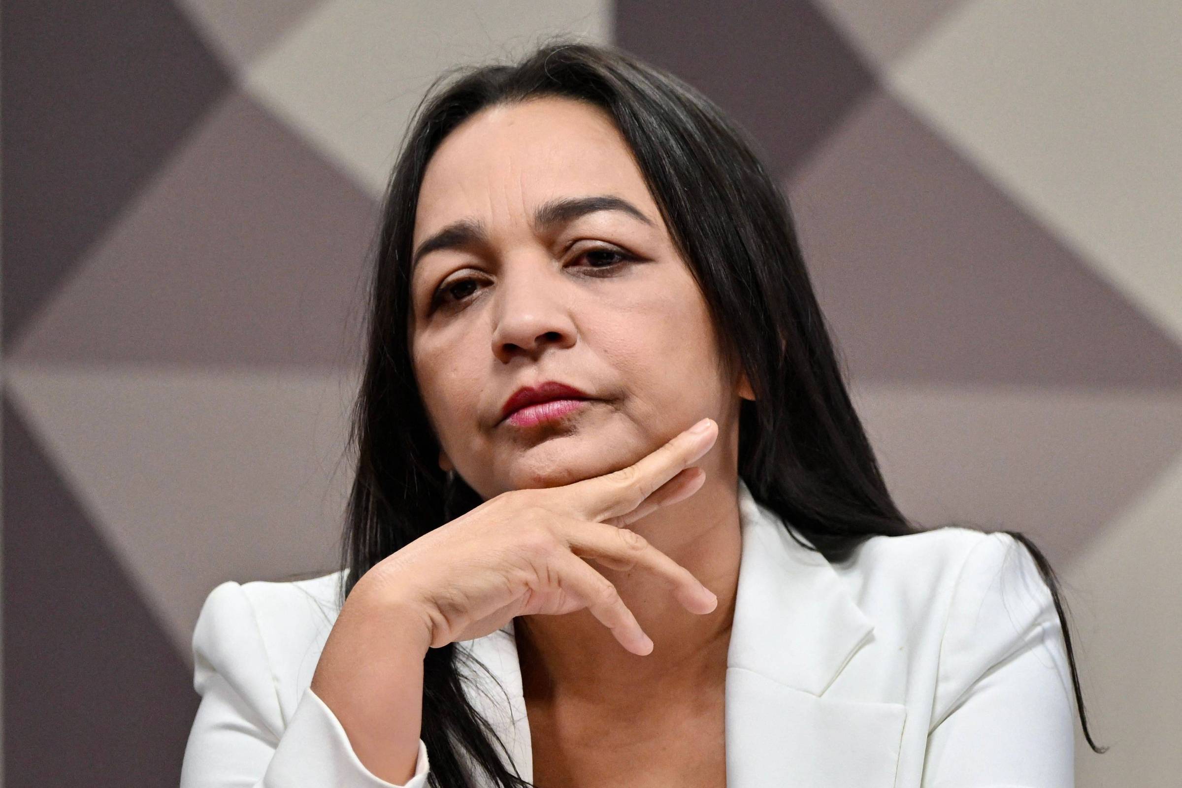 Senadora busca apoio do de Gleisi à sucessão de Pacheco – 29/09/2024 – Painel