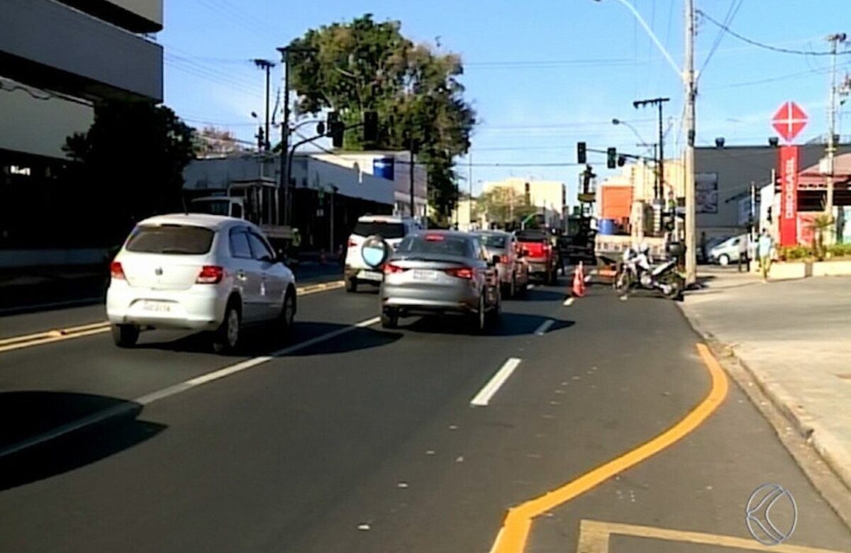 Trânsito é alterado na Avenida Nelson Freire, em Uberaba, para implantação de BRT/Vetor | Triângulo Mineiro