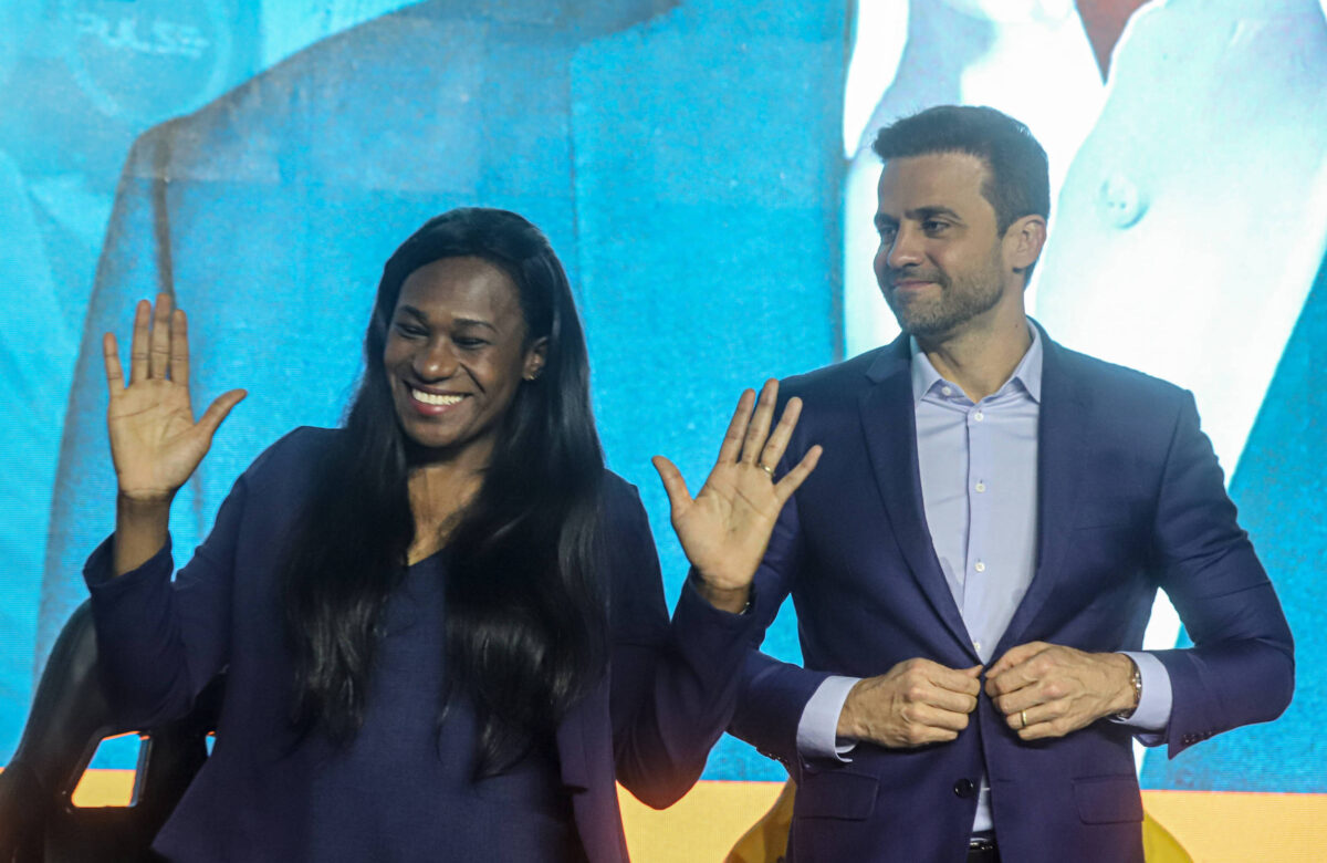 Pablo Marçal e Antonia de Jesus durante convenção do PRTB em São Paulo