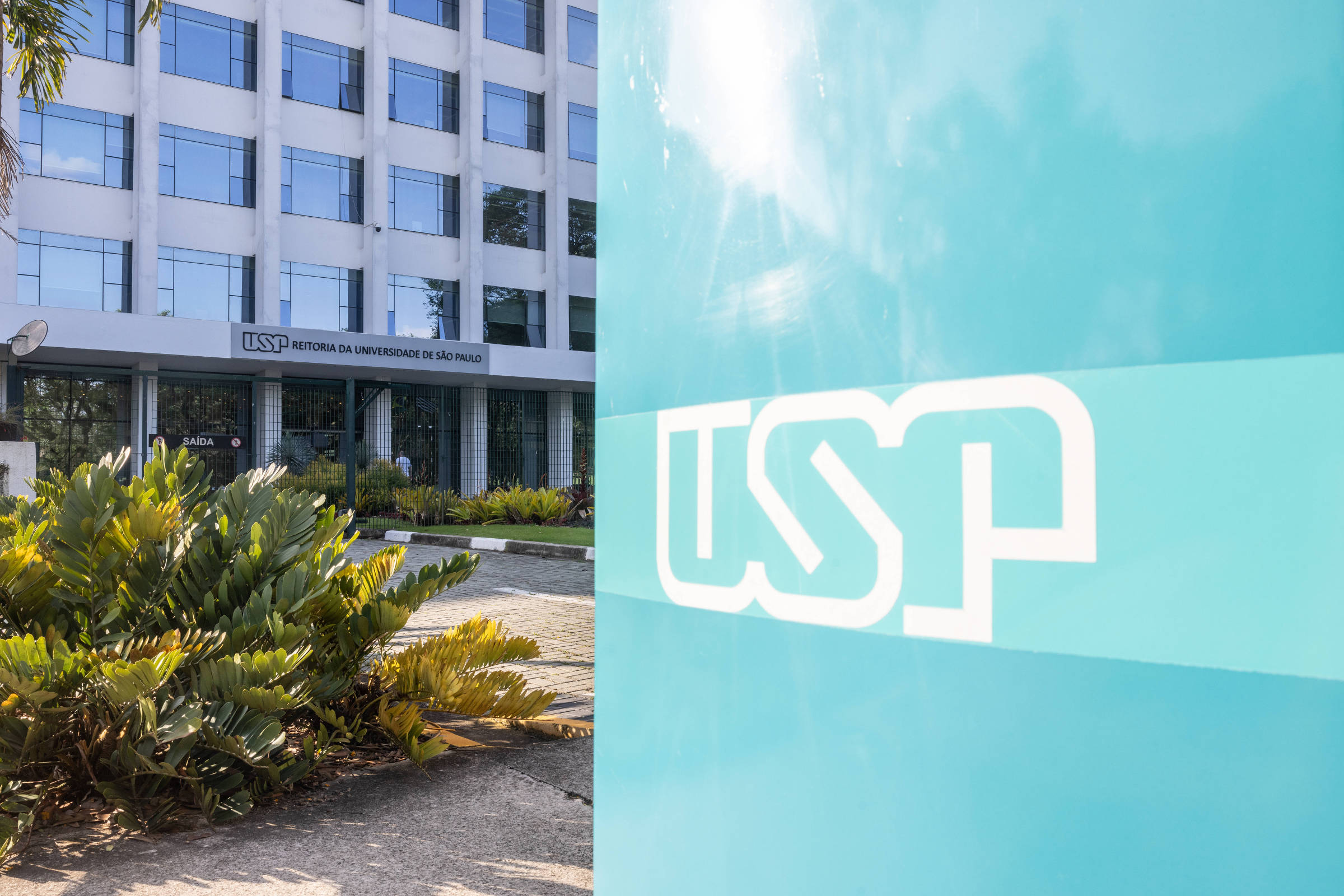 USP deixa top 100 das melhores universidades em ranking – 18/06/2025 – Educação
