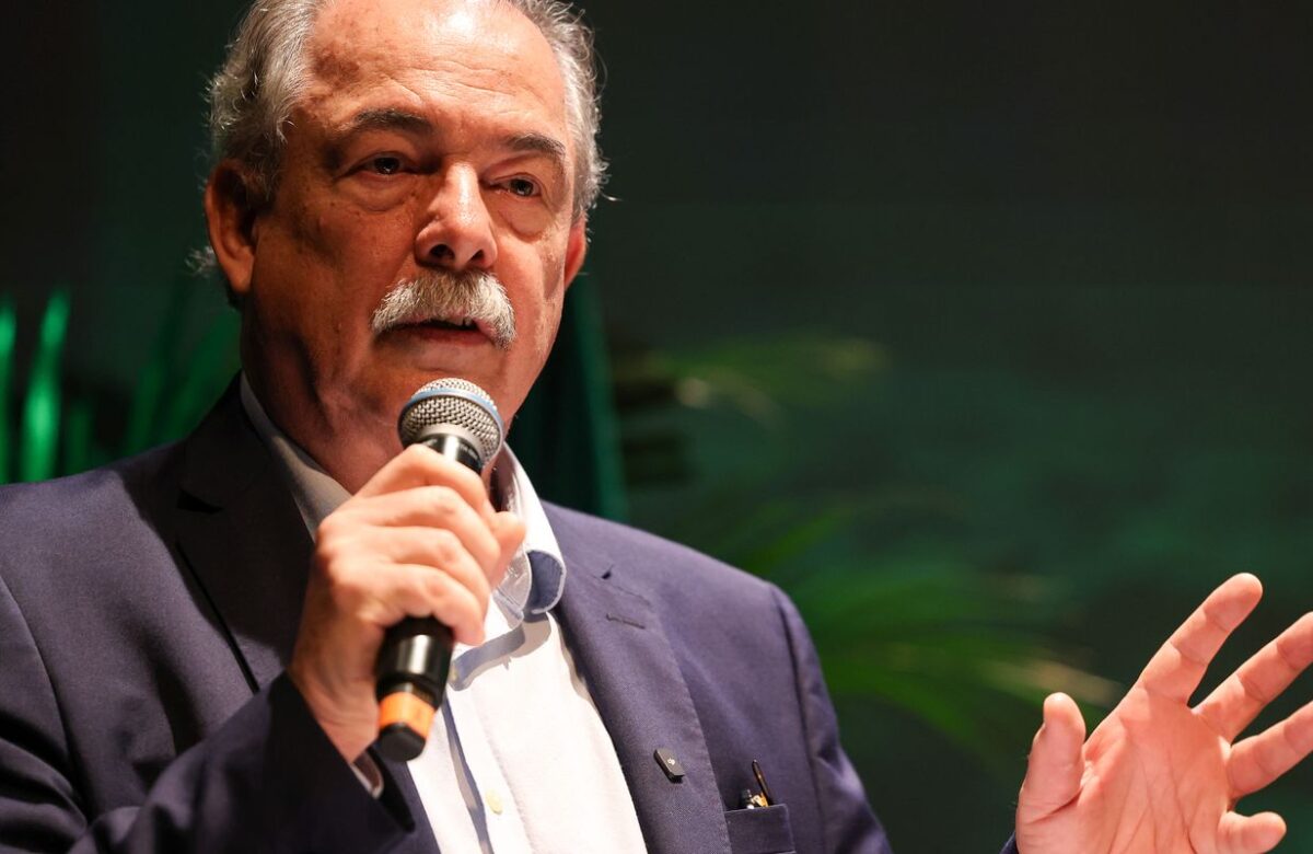 Presidente do BNDES propõe taxar bets para aumentar arrecadação