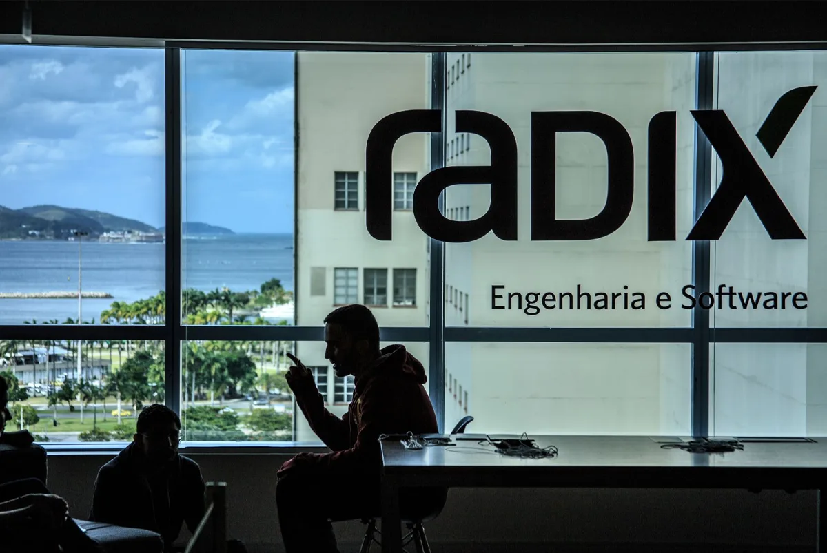 Radix Anuncia Vagas Para Analista, Consultor(a), Desenvolvedor(a), Entre Outras No RJ E Em Home Office