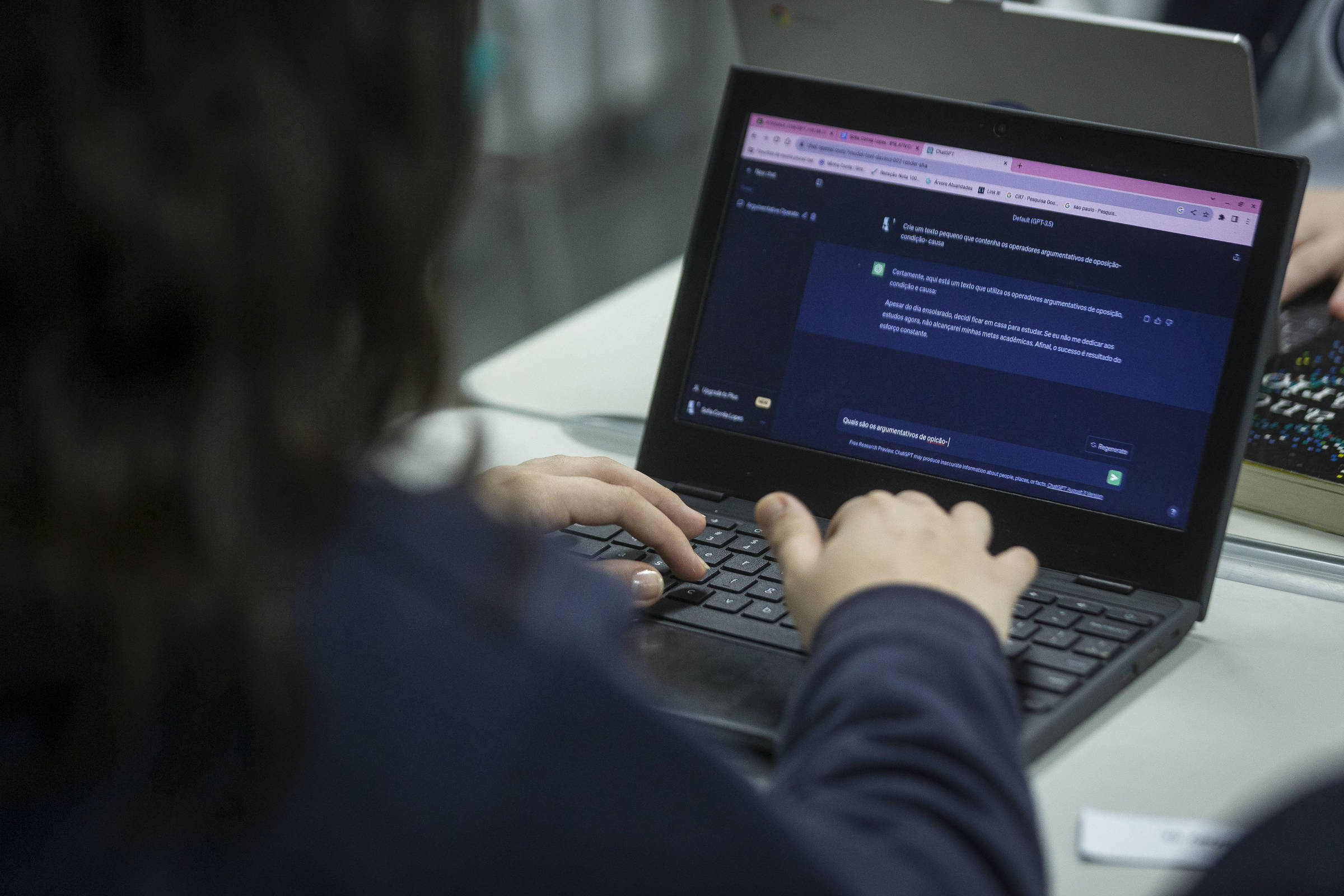 Entidade sugere revisão nas licenciaturas EAD – 17/07/2025 – Educação