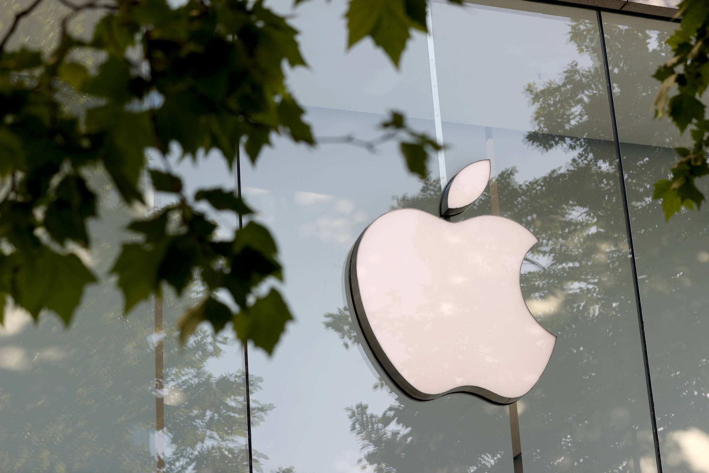 Apple vai abrir App Store para concorrentes na UE – 26/06/2025 – Tec
