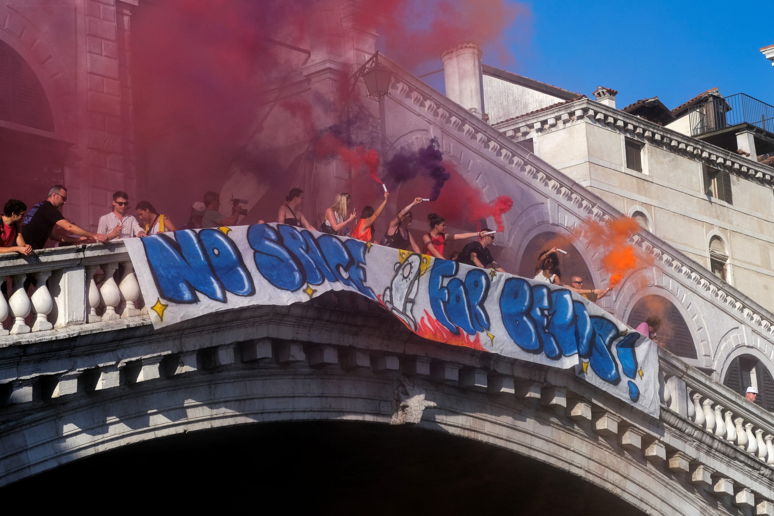 Casamento de Bezos gera protestos em Veneza; moradores dizem que cidade virou ‘parque dos ricos’ | Tecnologia