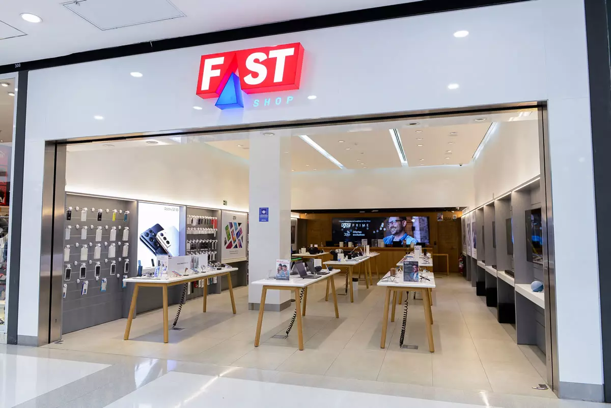 Fast Shop Anuncia Vagas Para Assistente De Loja, Vendedor E Auxiliar De Entrega No RJ