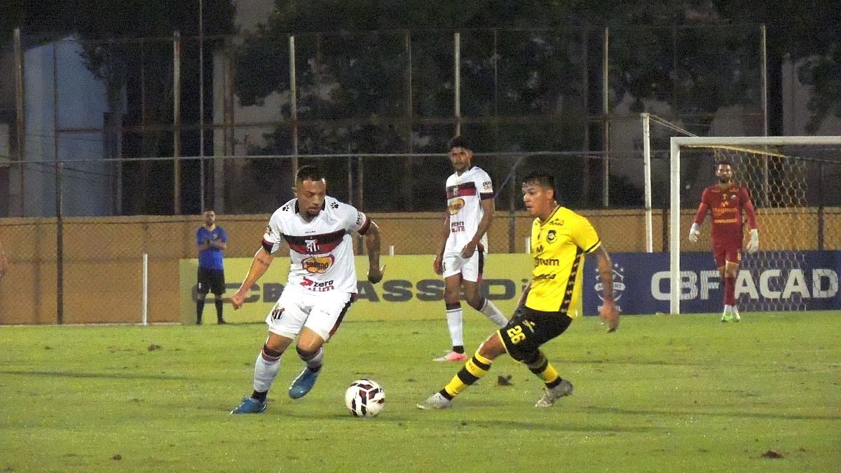 Goianos tropeçam e rodada termina com clássico Goiânia x Aparecidense