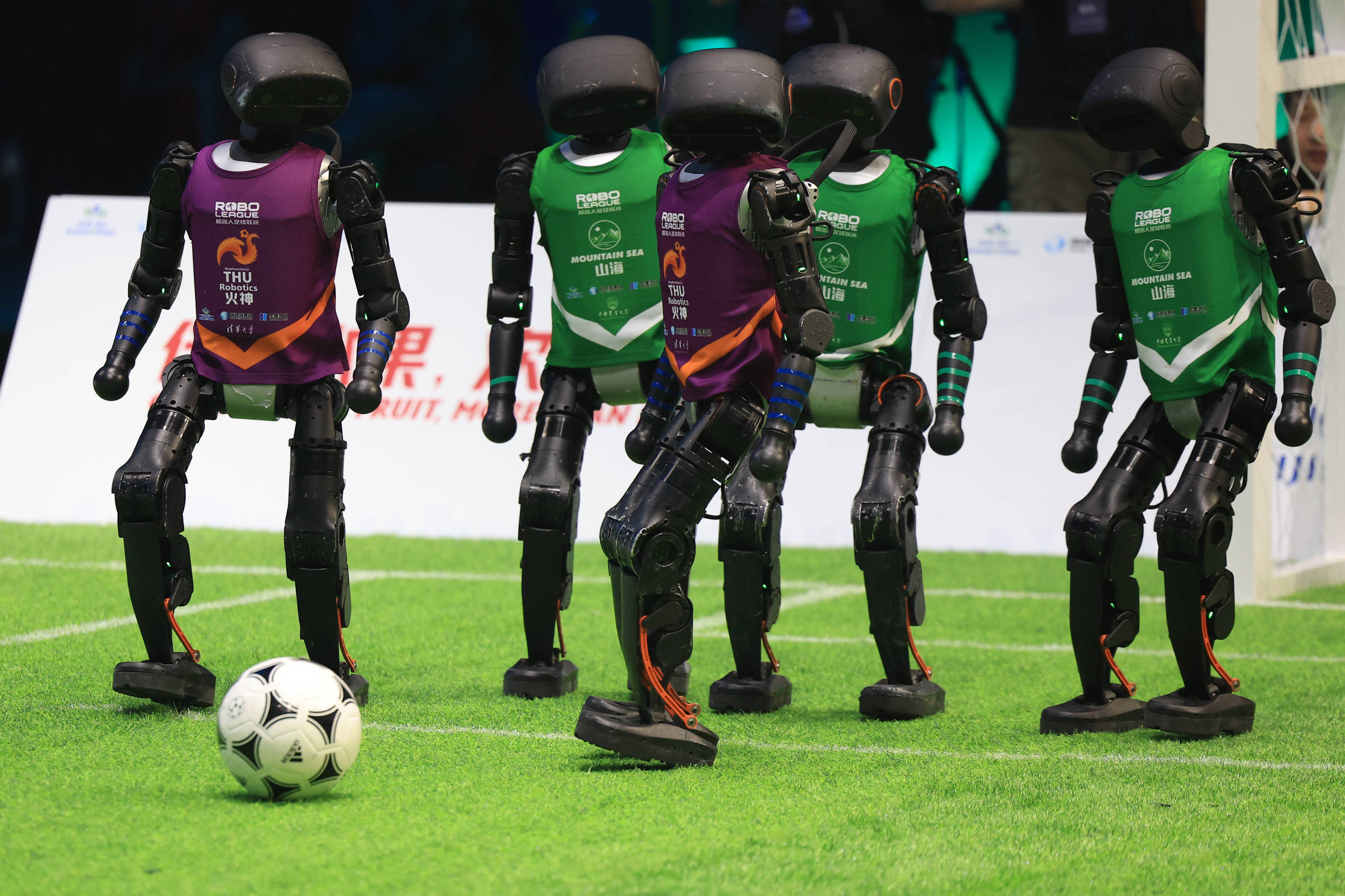 IA: Campeonato de futebol com robôs mostra avanço – 29/06/2025 – Tec