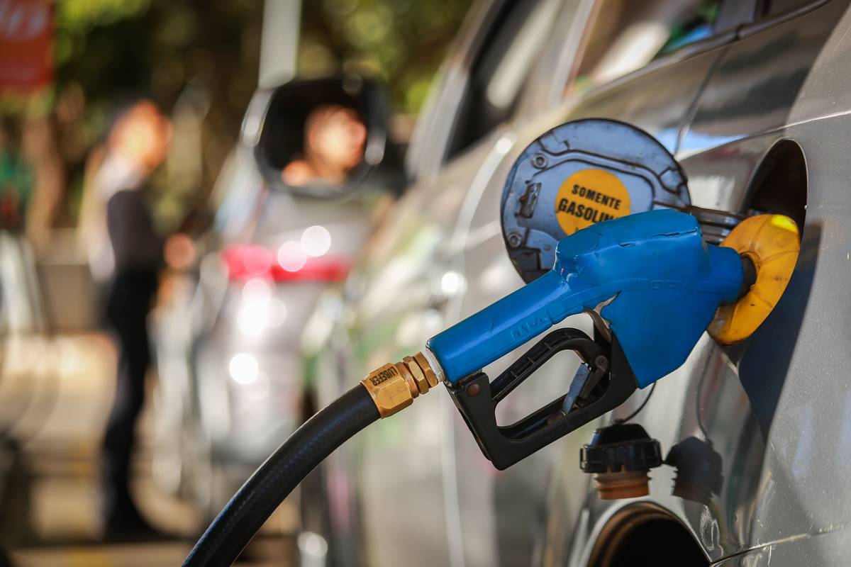 Instituto diz ser favorável à decisão de aumentar o etanol na gasolina