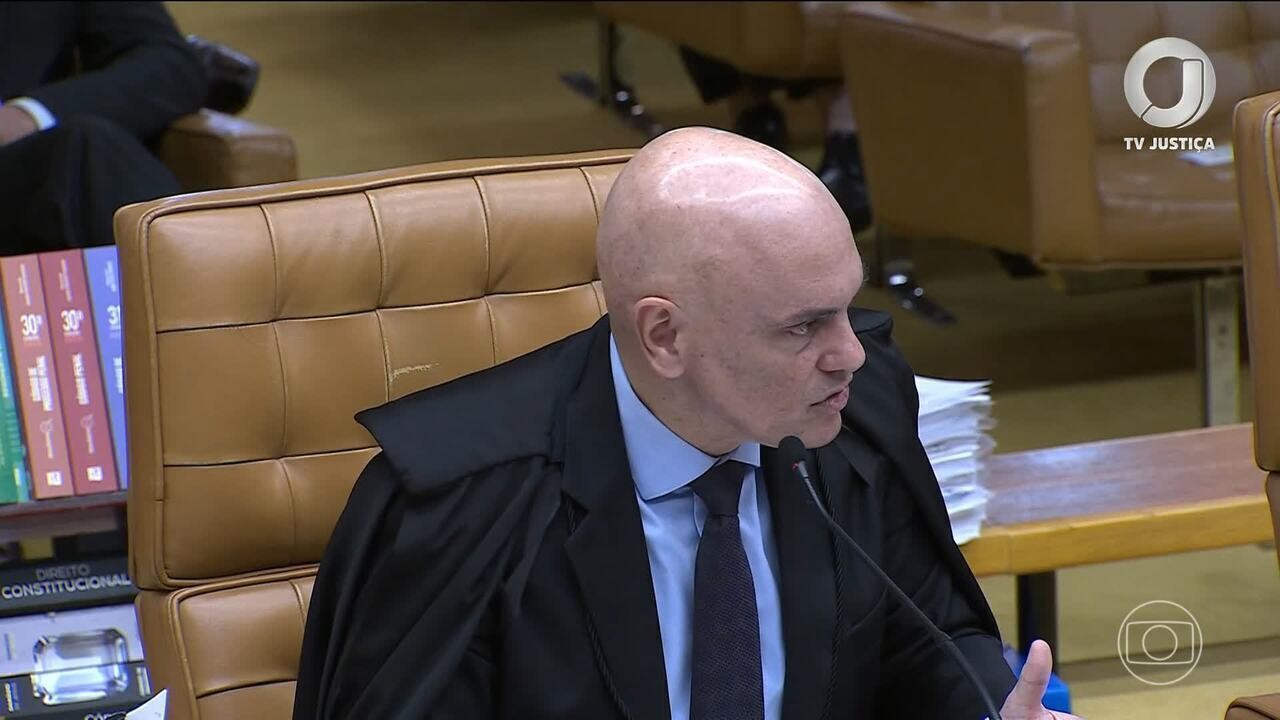 Moraes vota para responsabilizar redes sociais por posts de usuários; STF já tem maioria