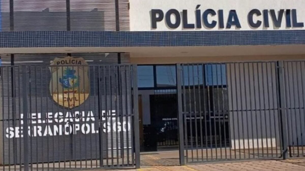Mulher é presa em flagrante por injúria racial contra policial militar em Serranópolis