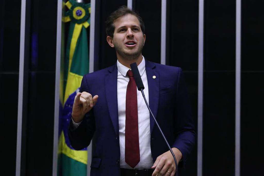 PSB diz que segue parceiro de Lula apesar de voto do IOF – 27/06/2025 – Painel