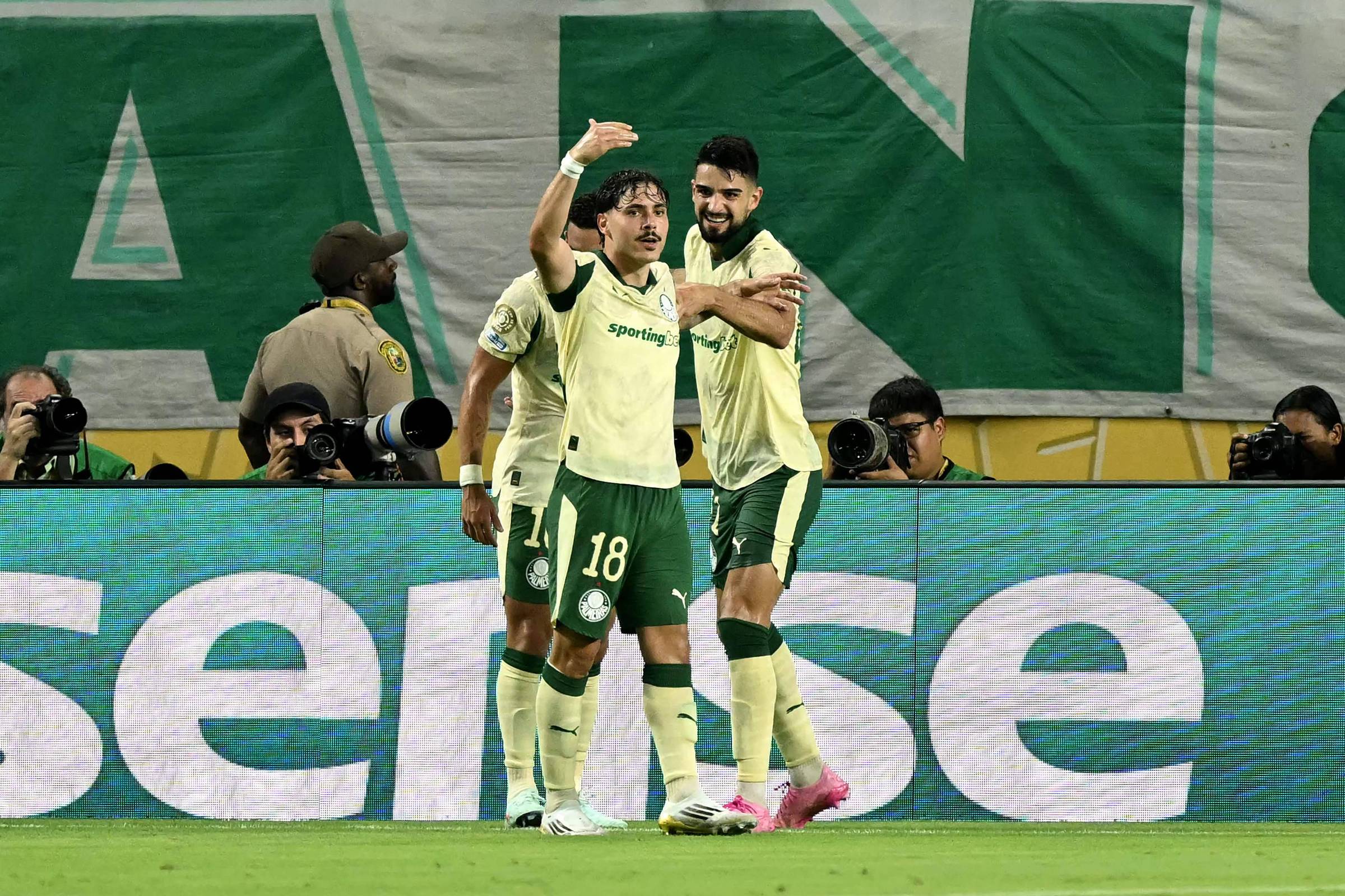 Palmeiras empata com Inter Miami e vai pegar o Botafogo – 23/06/2025 – Esporte