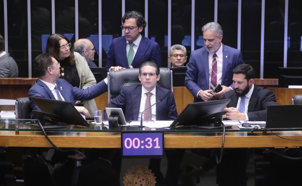 Setor produtivo comemora derrubada do IOF: “vitória da racionalidade”