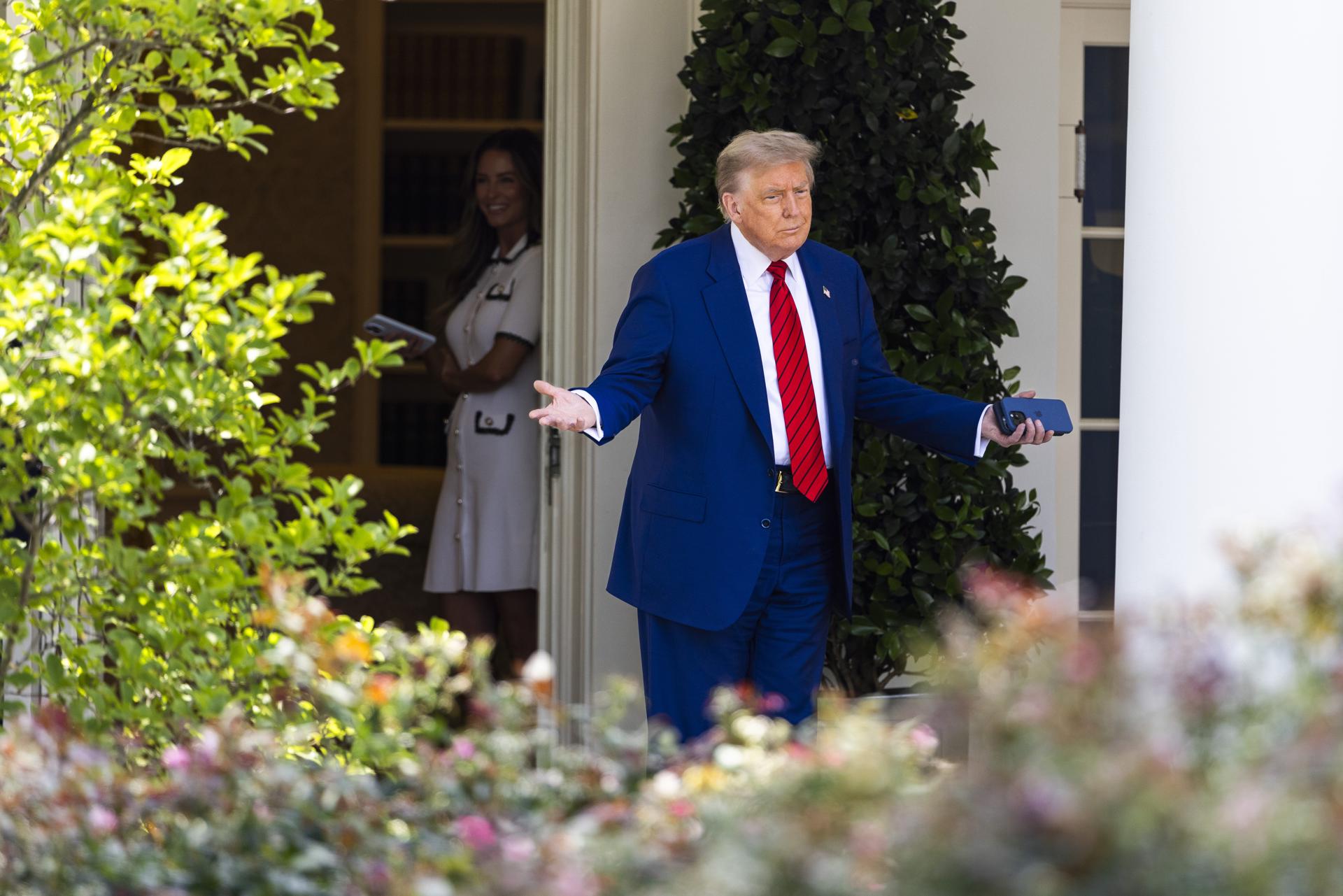 Trump anuncia “ataque bem-sucedido” a usinas nucleares do Irã