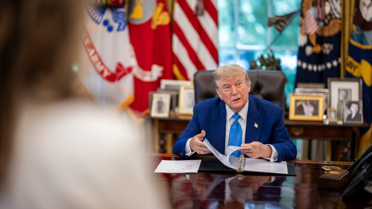 Trump anuncia cessar-fogo entre Israel e Irã: ‘parabéns a todos’
