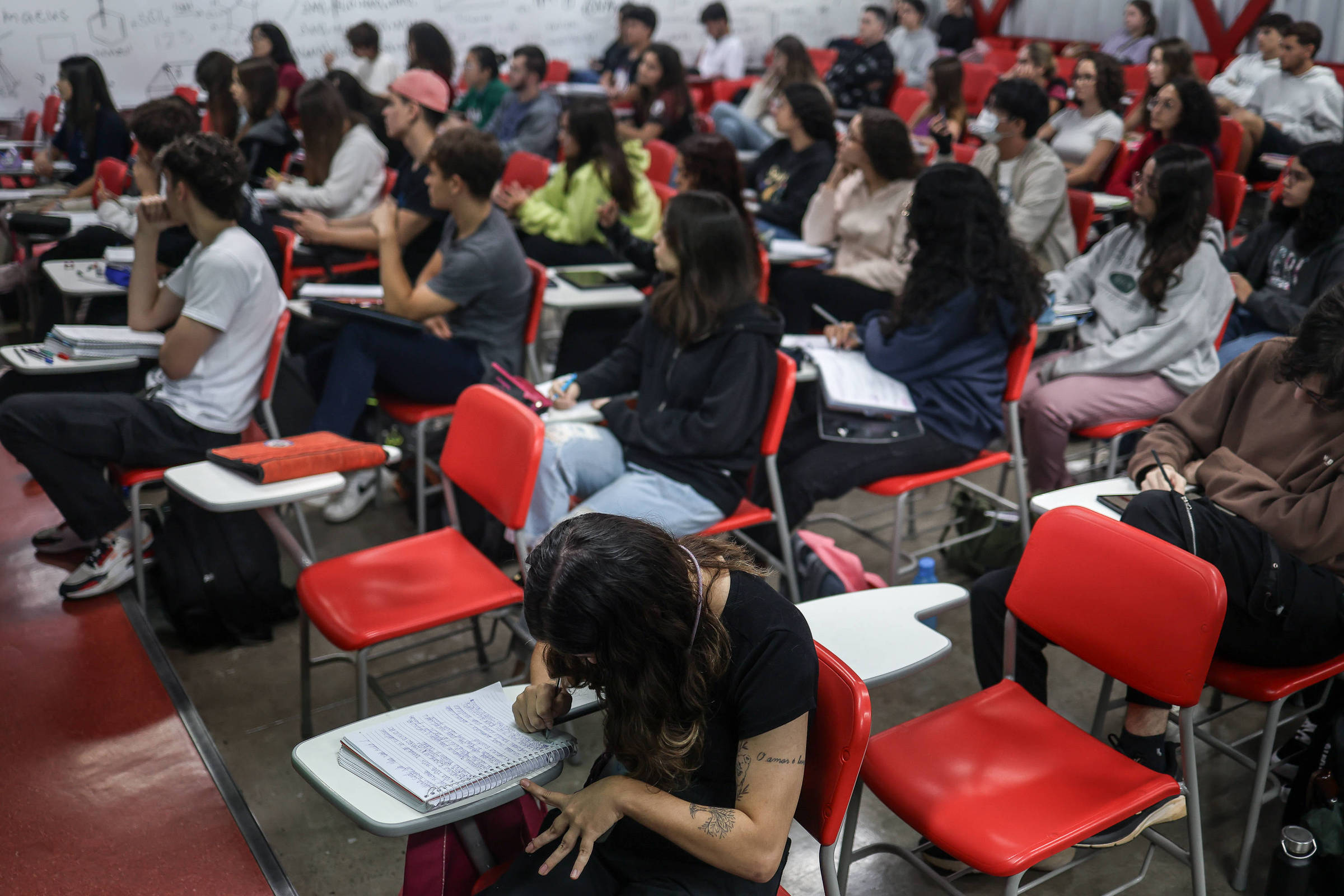 Unesp faz 2ª fase do vestibular neste fim de semana – 21/06/2025 – Educação
