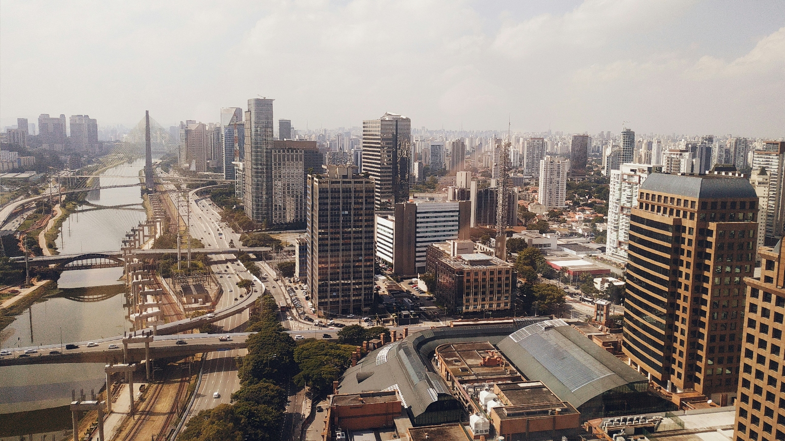 uma proposta para atrair capitais